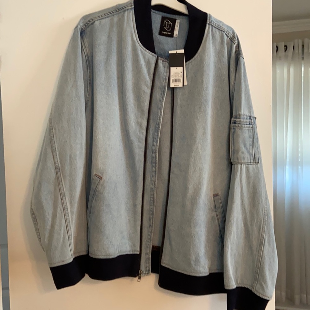 NWT Denim jacket with side pocket